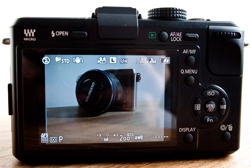 Illustration for article titled Panasonic GF1 Review: I <3 Micro Four Thirds